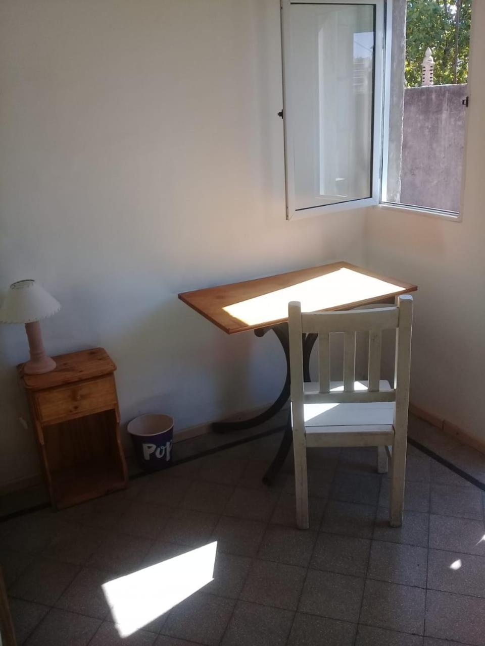 Habitac Indiv Casa De Familia, Flores Буенос Айрес Екстериор снимка