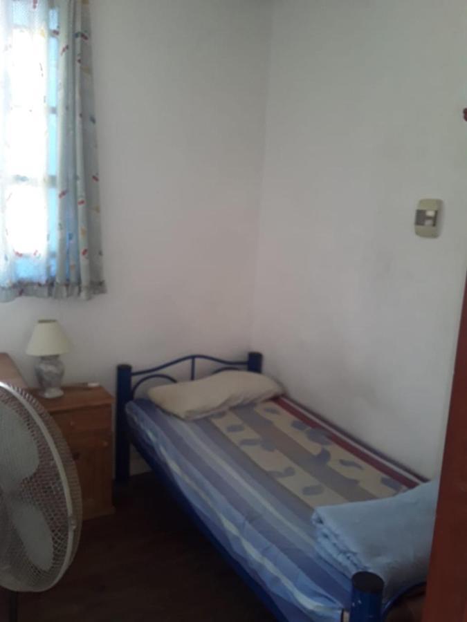 Habitac Indiv Casa De Familia, Flores Буенос Айрес Екстериор снимка