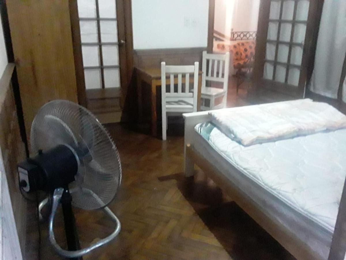 Habitac Indiv Casa De Familia, Flores Буенос Айрес Екстериор снимка
